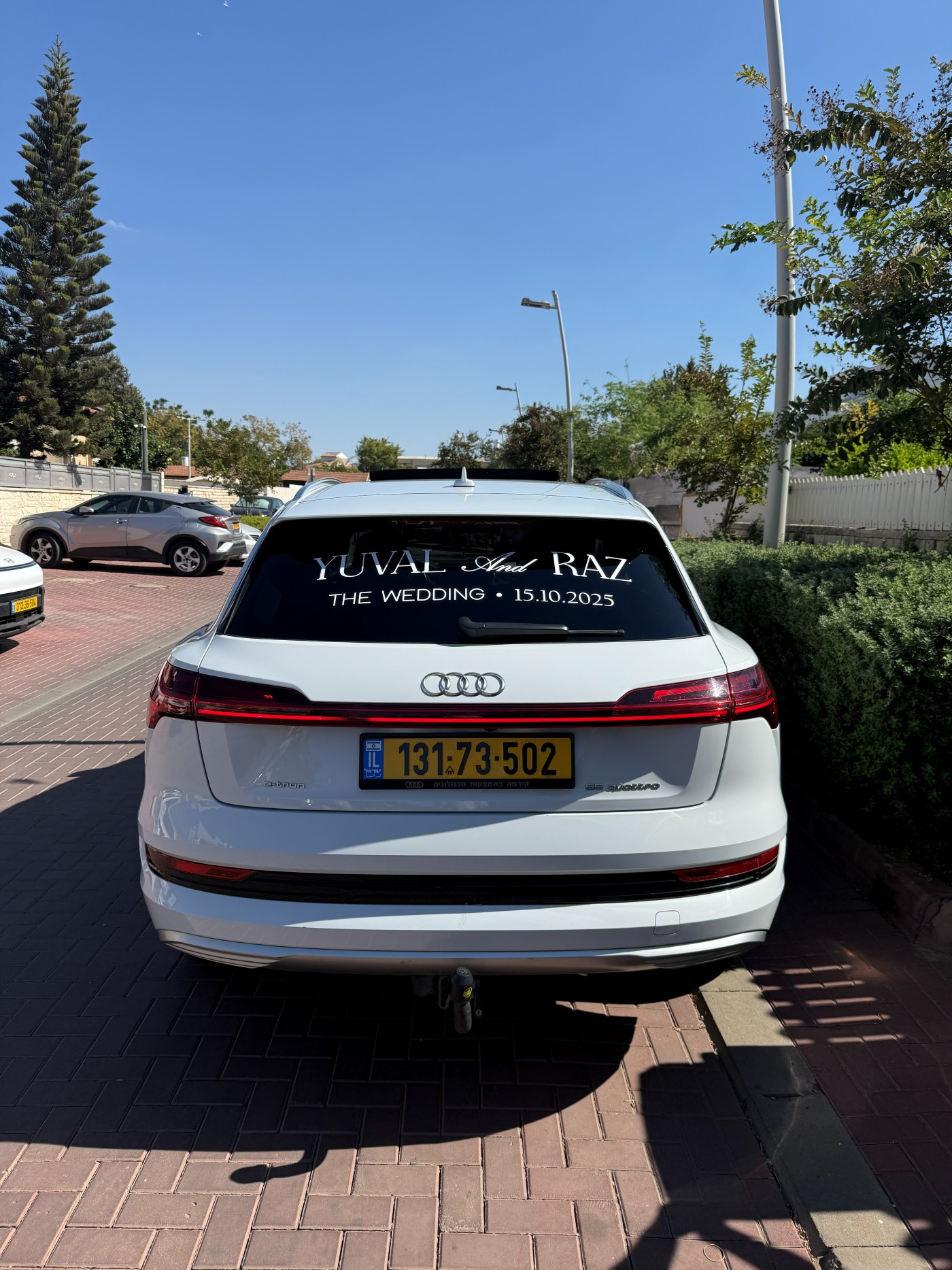 מדבקות ויניל